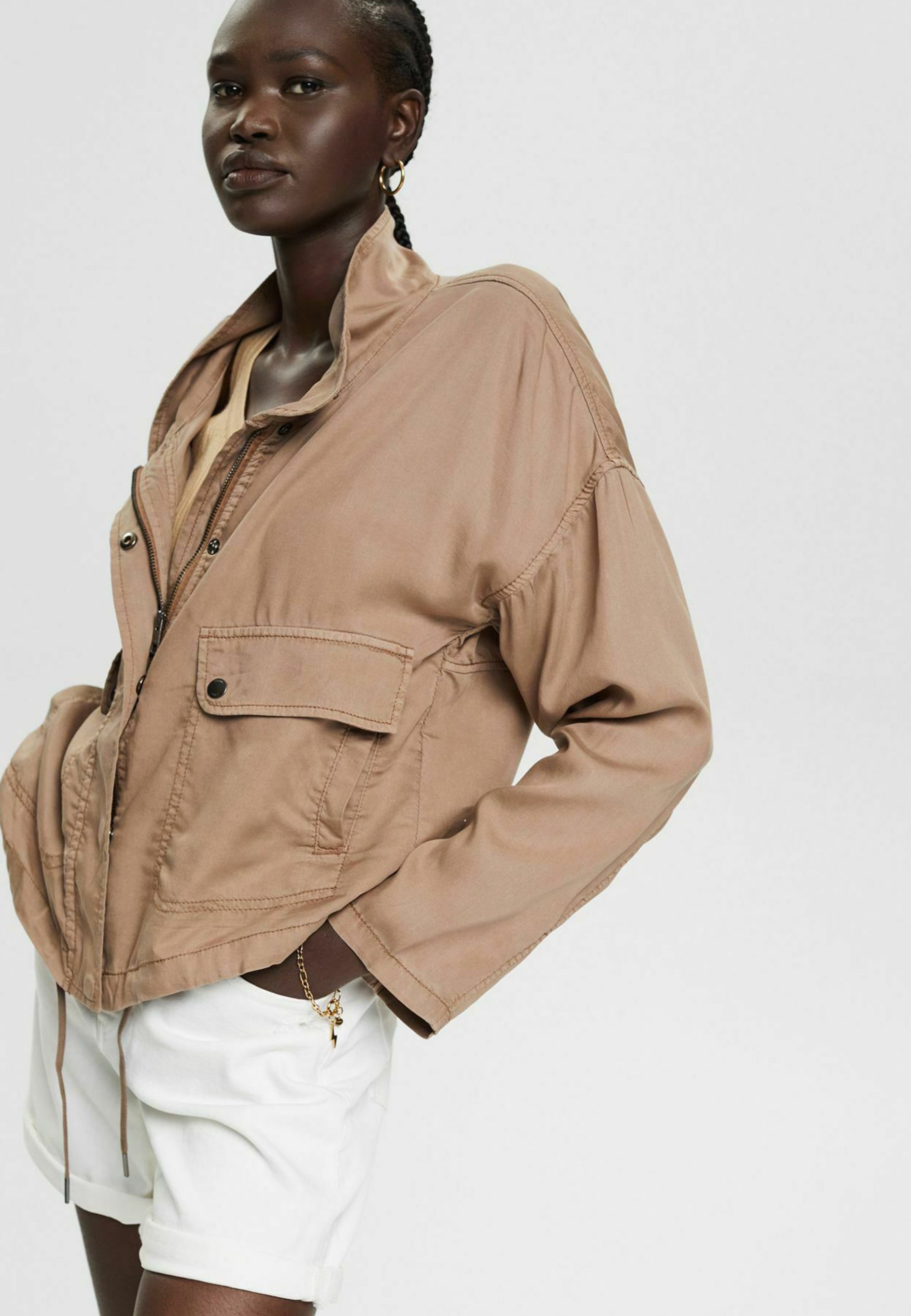 Jacke in taupe Clearance